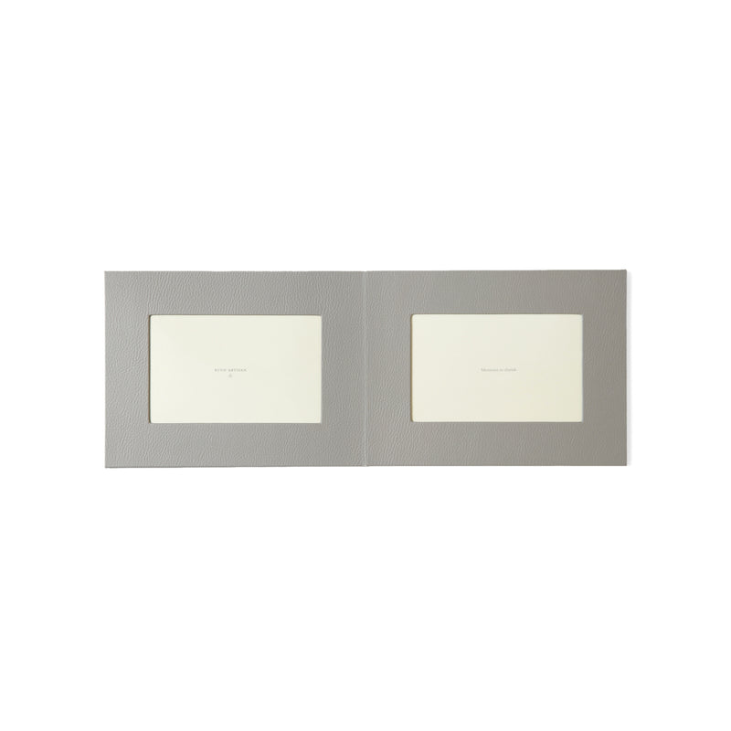Taupe-text