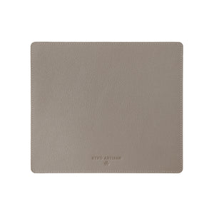 Taupe-text